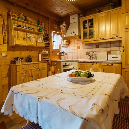 Ideal Fuer Familien, Paare Und Naturliebhaber * Lokve